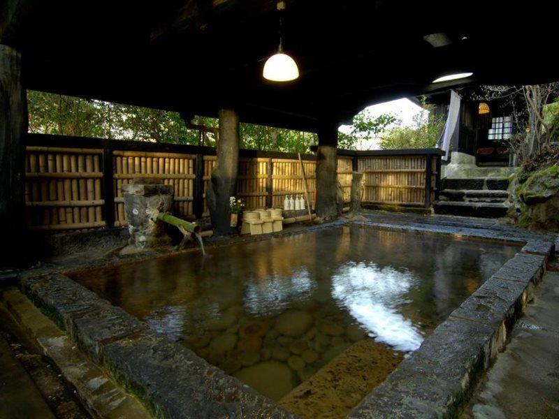 Kurokawa Onsen Yama No Yado Shinmeikan Minamioguni Exterior foto
