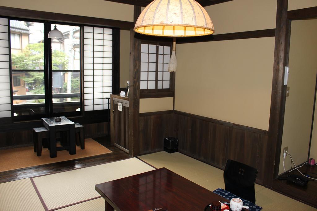 Kurokawa Onsen Yama No Yado Shinmeikan Minamioguni Exterior foto
